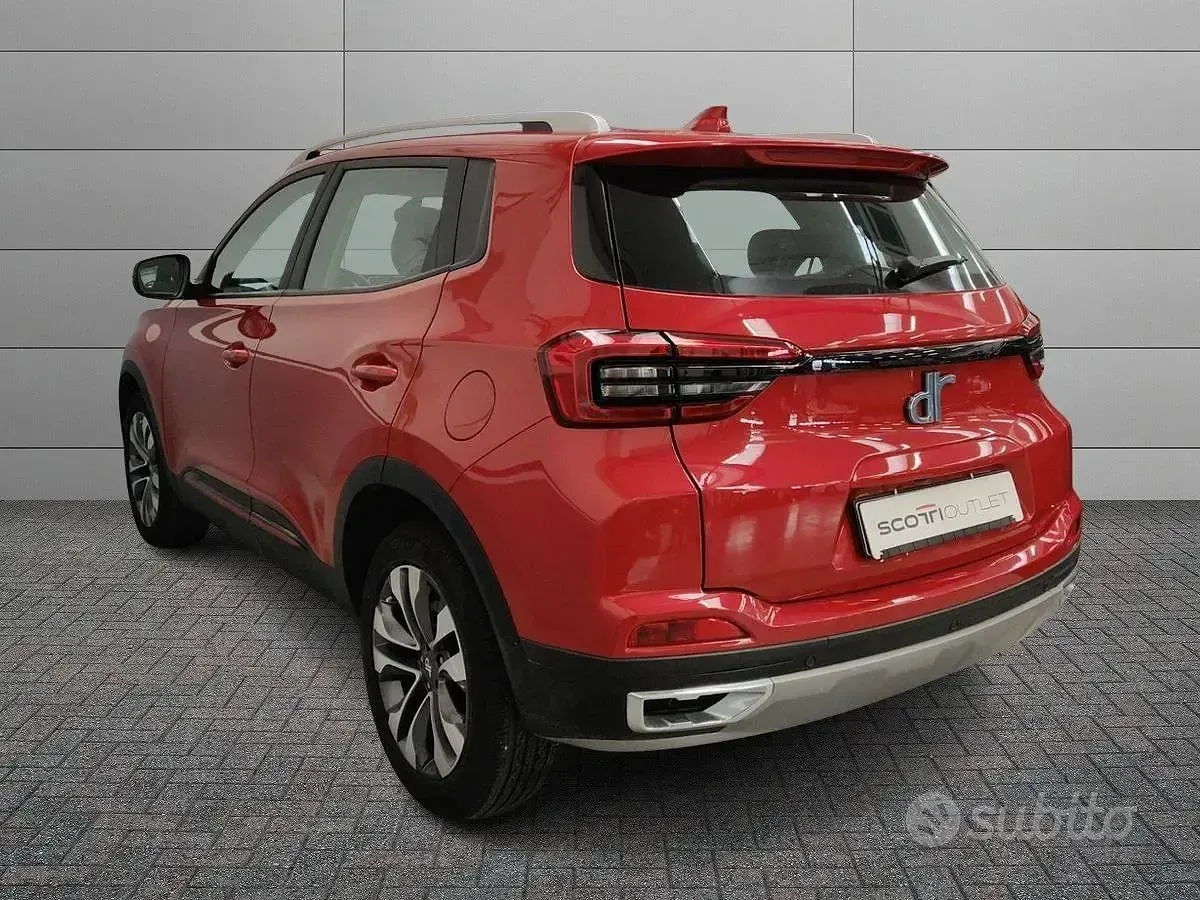 Usata DR DR 5.0 155 CV (114 kW) 2023 Rosso SUV