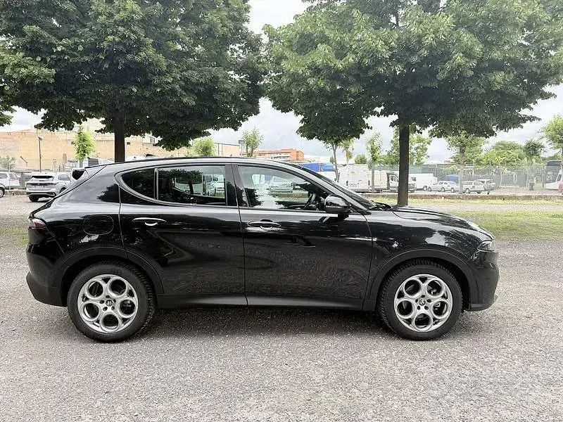 Usata Alfa Romeo Tonale Sprint 131 CV (96 kW) 2023 Nero SUV
