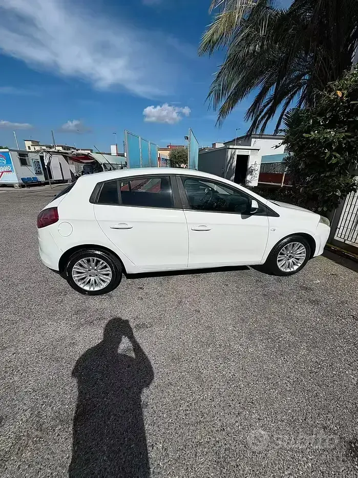 Usata Fiat Bravo 90 CV (66 kW) 2011 Utilitaria