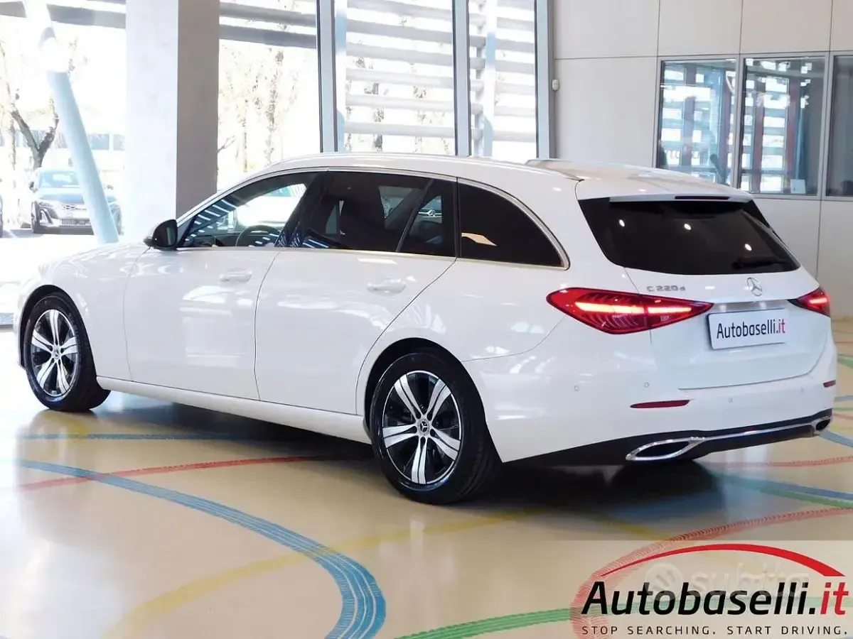 Usata Mercedes C220 Advanced 200 CV (147 kW) 2023 Bianco Station wagon