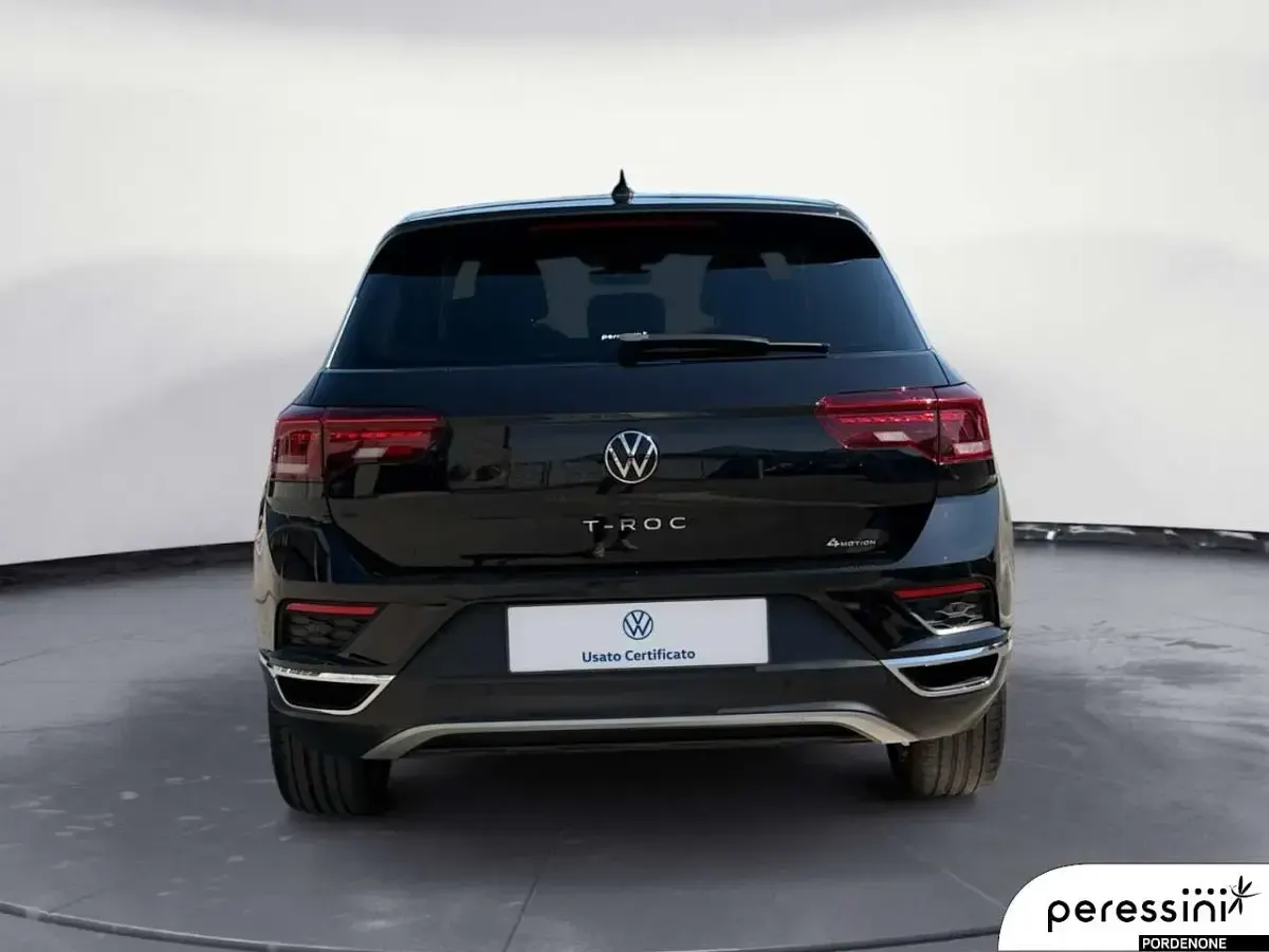 Usata VW T-Roc Sportline 150 CV (110 kW) 2021 Nero SUV
