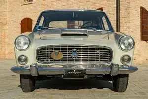 Usata Lancia Flaminia 119 CV (87 kW) 1961 Grigio Coupé