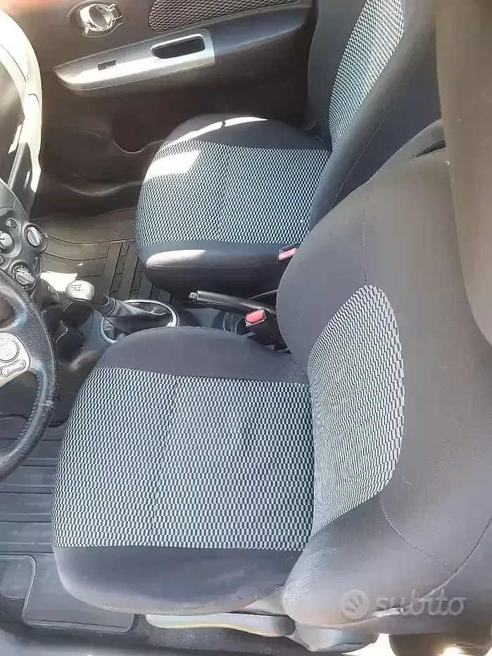 Usata Nissan Micra Tekna 80 CV (58 kW) 2014 Blu Utilitaria