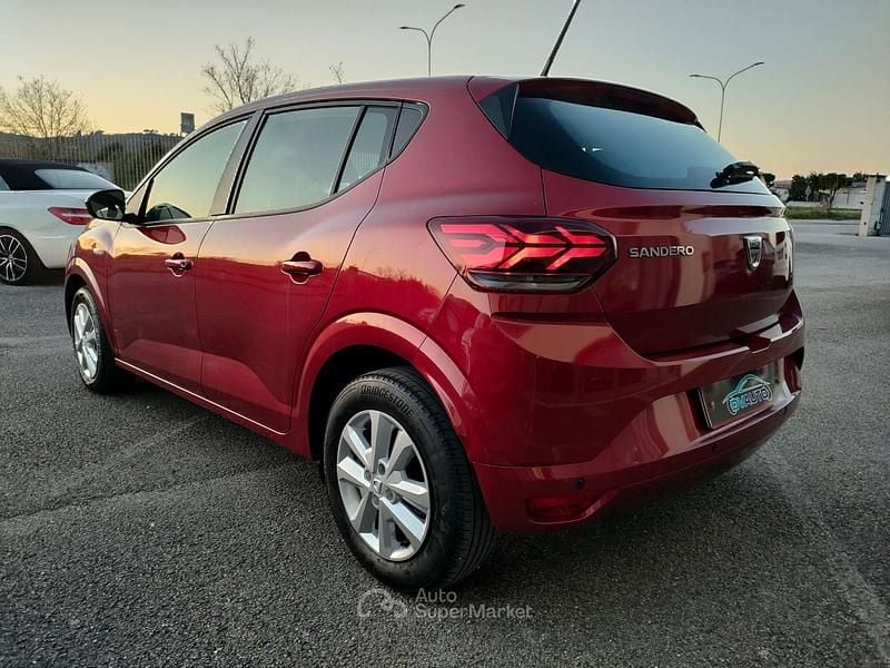 Usata Dacia Sandero 101 CV (74 kW) 2021 Rosso Berlina