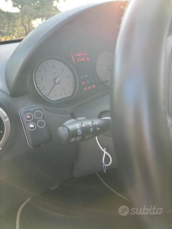 Usata Dacia Duster 2012 Bianco Station wagon