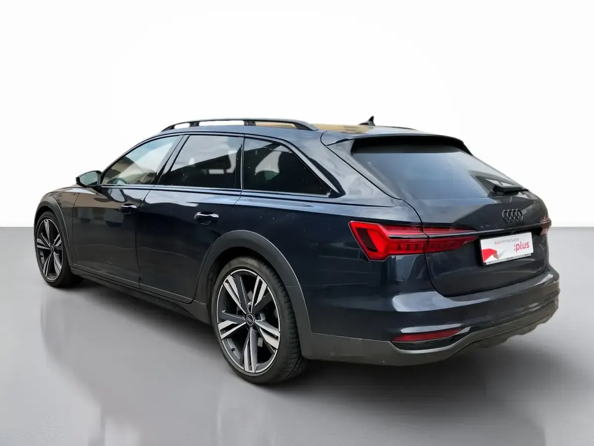 Usata Audi A6 Allroad Ambiente 204 CV (150 kW) 2024 Blu firmamento metallizzato Station wagon
