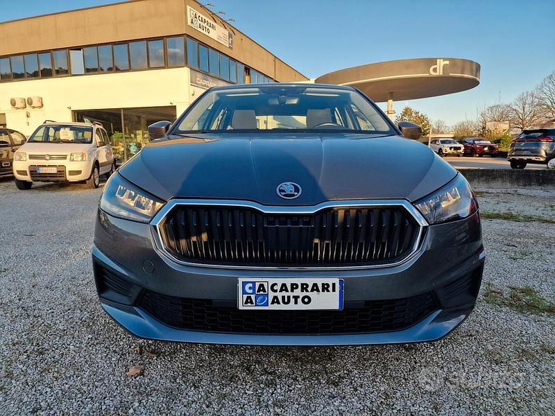 Usata Skoda Fabia Ambition 80 CV (58 kW) 2022 Grigio Berlina