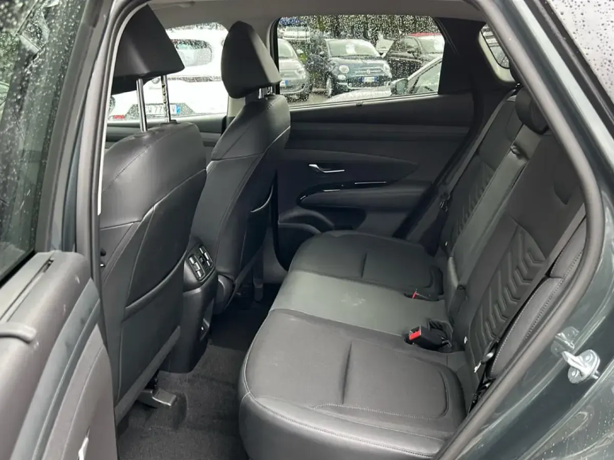 Usata Hyundai Tucson 215 CV (158 kW) 2025 Verde SUV