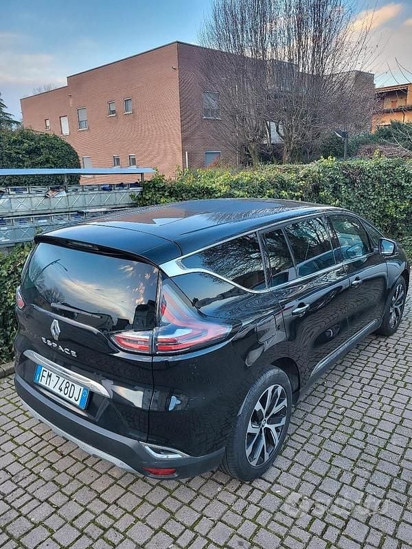 Usata Renault Espace 160 CV (117 kW) 2017 Nero Monovolume