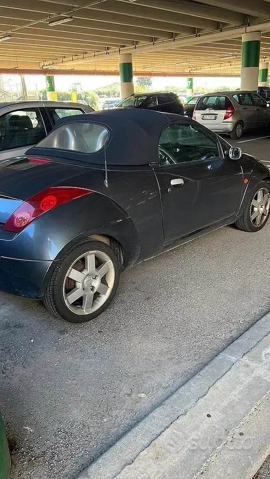 Usata Ford StreetKa 95 CV (69 kW) 2005 Verde Cabrio