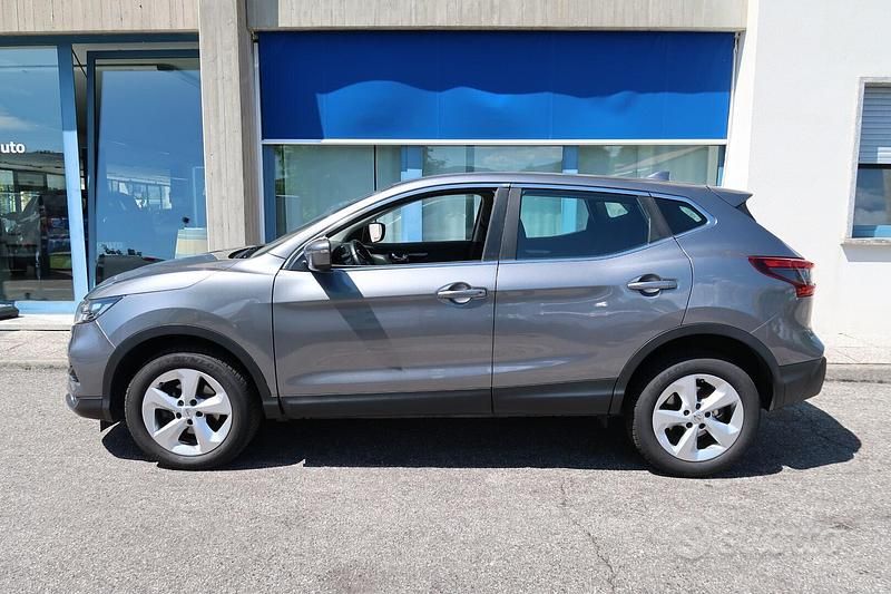Usata Nissan Qashqai 116 CV (85 kW) 2019 Grigio SUV