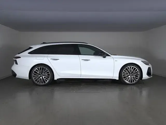 Nuova Audi A6 S-Line 204 CV (150 kW) 2025 Bianco arkona Station wagon