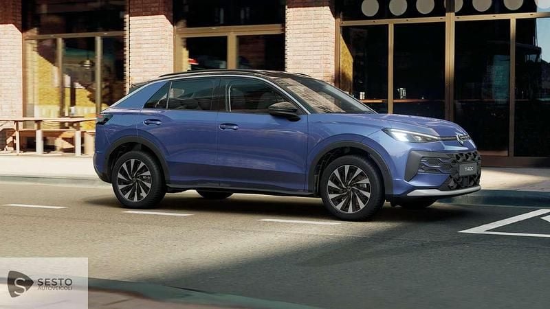 Nuova VW T-Roc 116 CV (85 kW) 2026 Blu/azzurro SUV