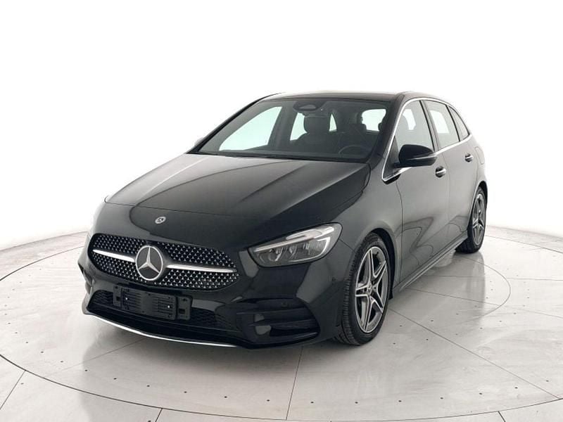 Nero Usata 2024 Mercedes 200 AMG Line Premium | 34.200 € (Super prezzo) - Immagine 1/4