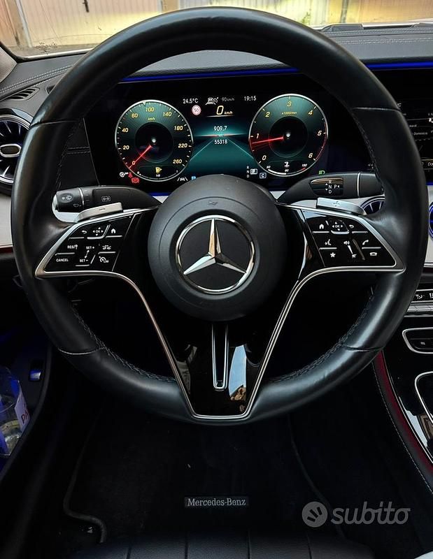 Usata Mercedes E220 Business 197 CV (144 kW) 2020 Bianco Cabrio
