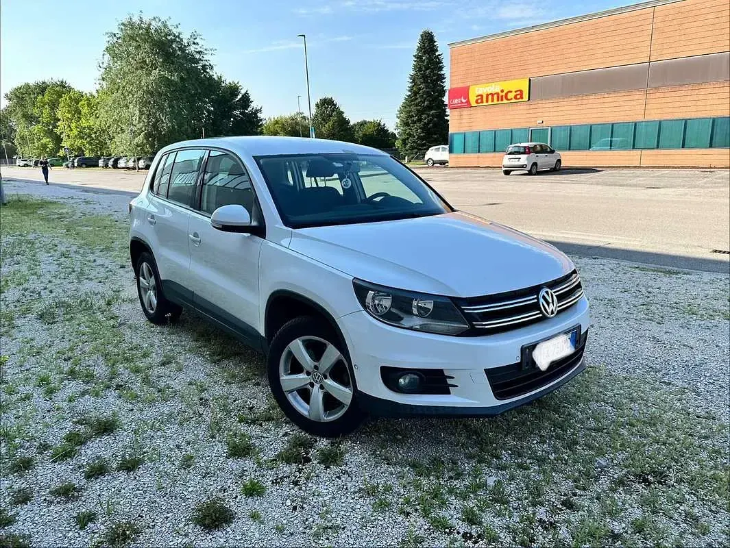 Usata VW Tiguan Trendline 110 CV (80 kW) 2011 Bianco SUV