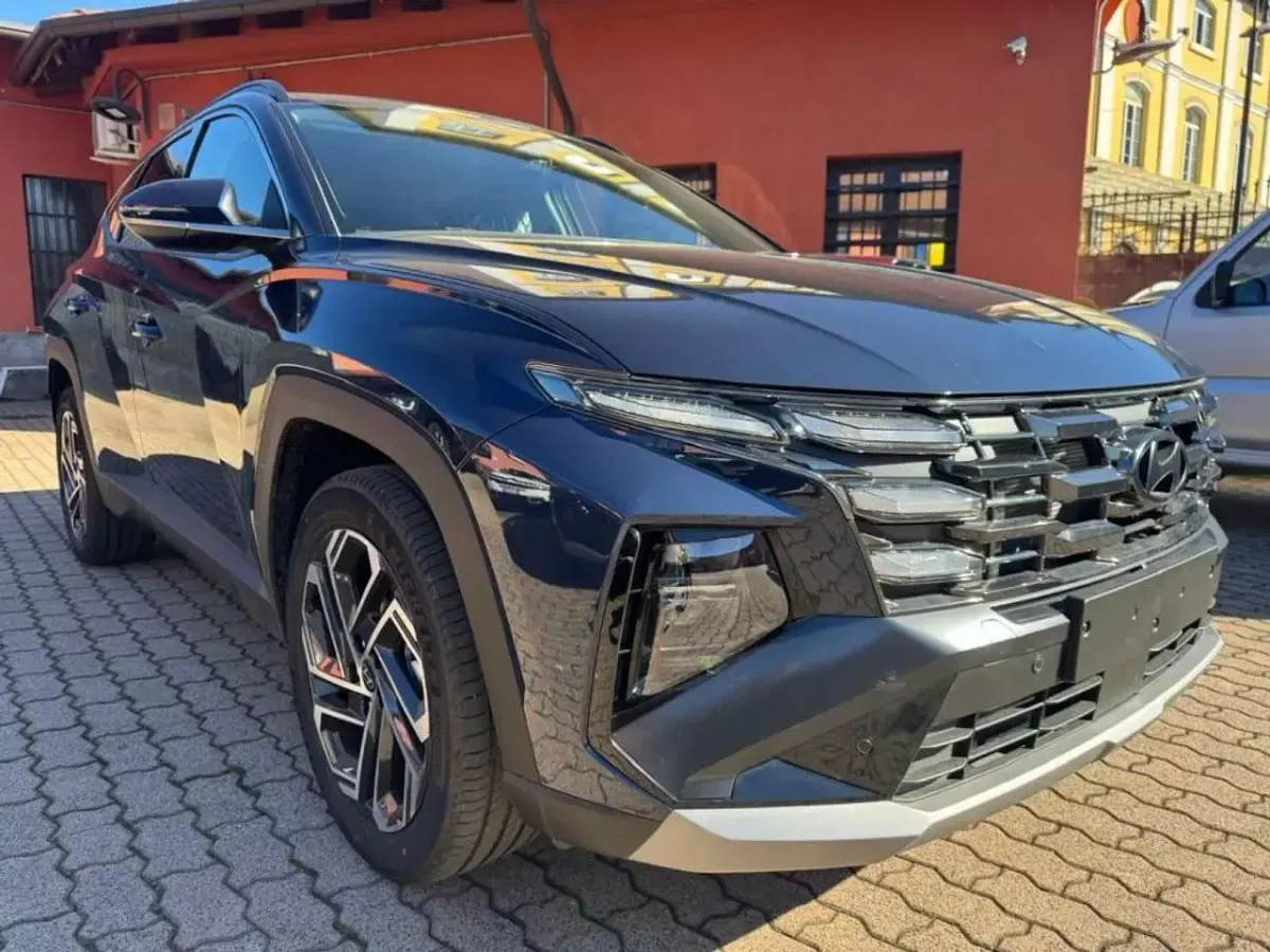 Nuova Hyundai Tucson 179 CV (131 kW) 2026 Blu SUV