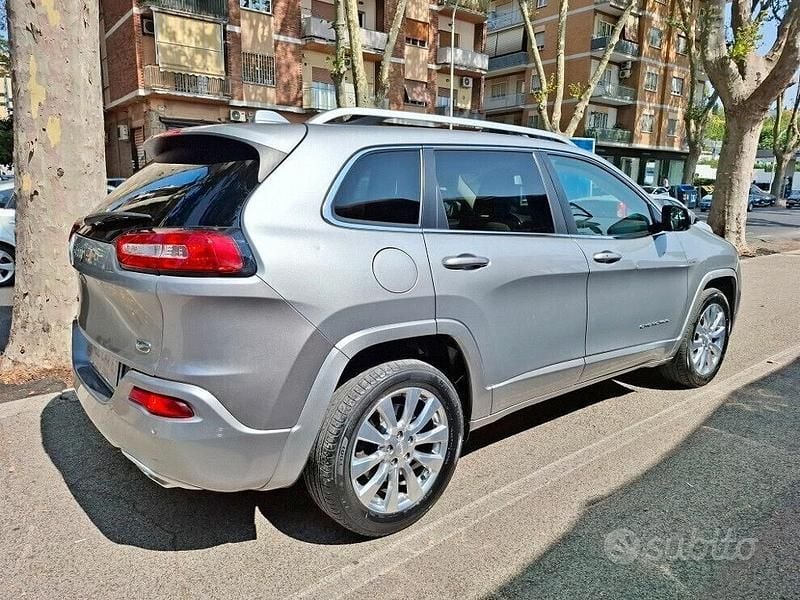 Usata Jeep Cherokee Overland 200 CV (147 kW) 2019 Grigio SUV