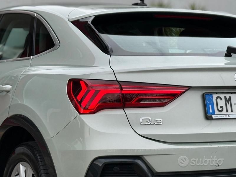 Usata Audi Q3 Sportback 150 CV (110 kW) 2022 Grigio SUV