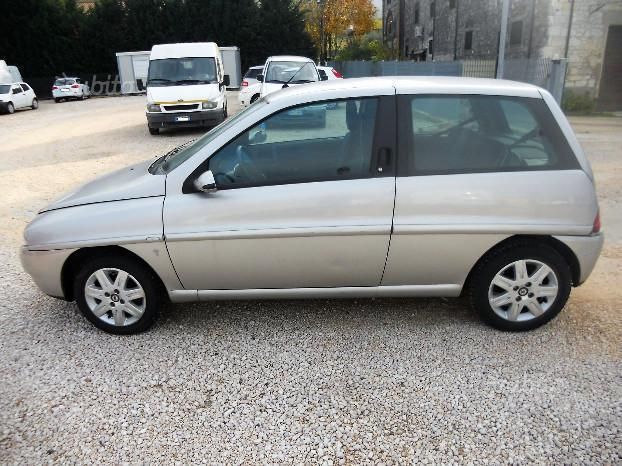 Usato - 2003 Lancia Ypsilon – 2003, km 104.999 in Montecchio Maggio... Usato - 2003 Lancia Ypsilon – 2003, km 104.999 in Montecchio Maggio...