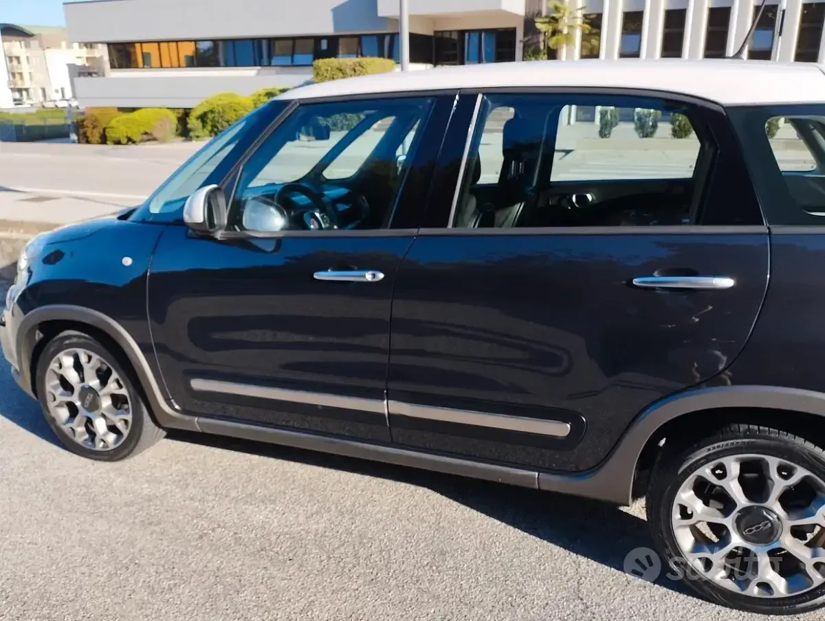 Usata Fiat 500L Cross 120 CV (88 kW) 2018 Grigio Monovolume