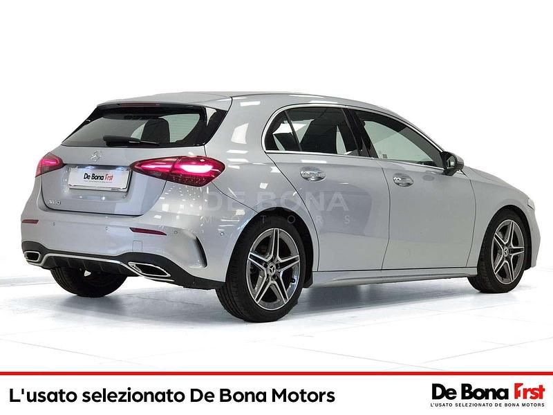 Usata Mercedes A180 AMG Line Premium 136 CV (100 kW) 2025 Argento Berlina