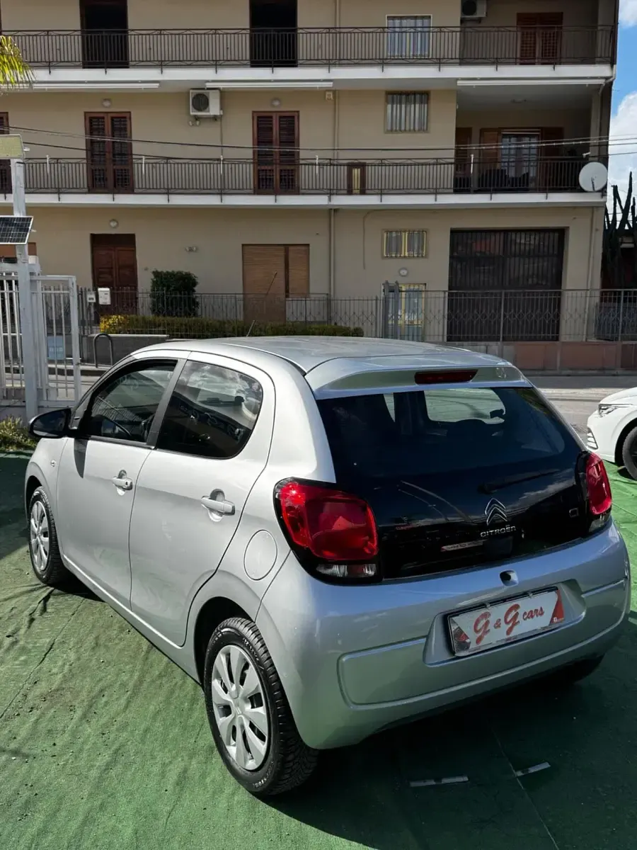 Usata Citroën C1 Live 72 CV (52 kW) 2021 Argento Utilitaria