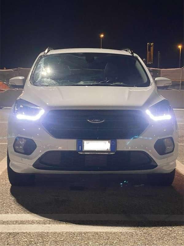Usata Ford Kuga ST-Line 120 CV (88 kW) 2018 SUV