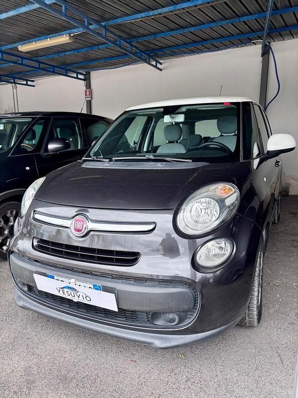 Usata Fiat 500L Lounge 85 CV (62 kW) 2015 Grigio Monovolume