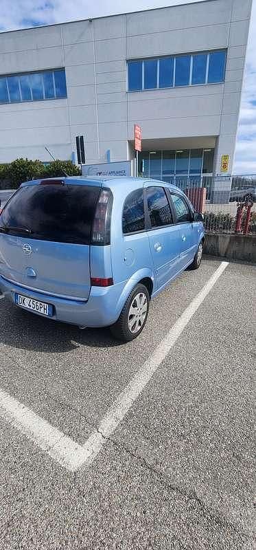 Usata Opel Meriva Cosmo 90 CV (66 kW) 2007 Monovolume