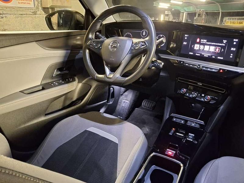 Usata Opel Mokka Elegance 136 CV (100 kW) 2023 Bianco SUV