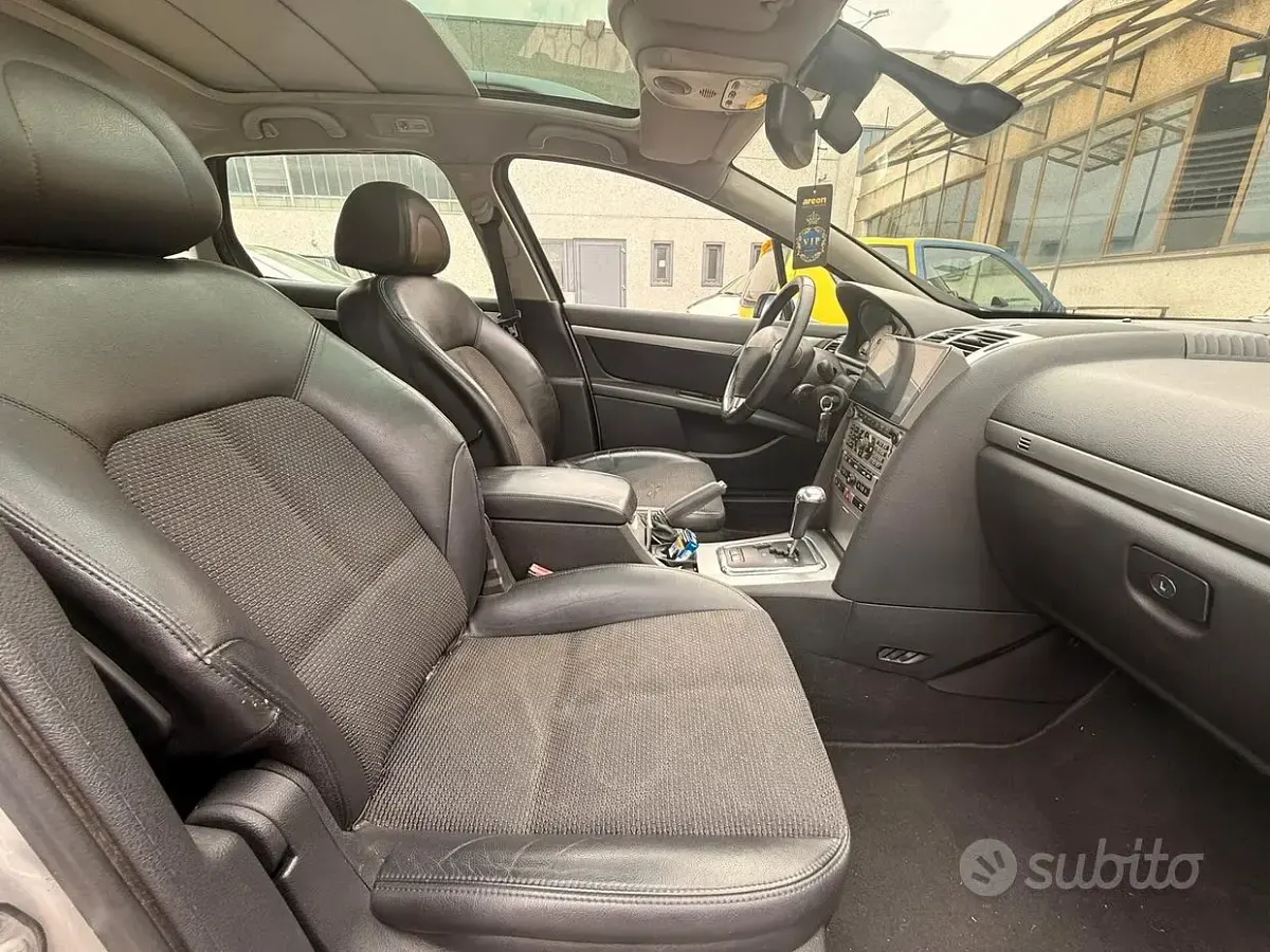 Usata Peugeot 407 Premium 136 CV (100 kW) 2008 Grigio Station wagon