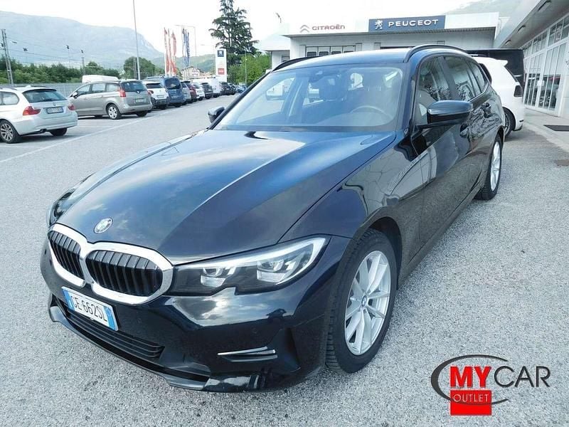 Nero Usata 2021 BMW 318 Advantage Station wagon | 19.900 € (Buon prezzo) - Immagine 1/4