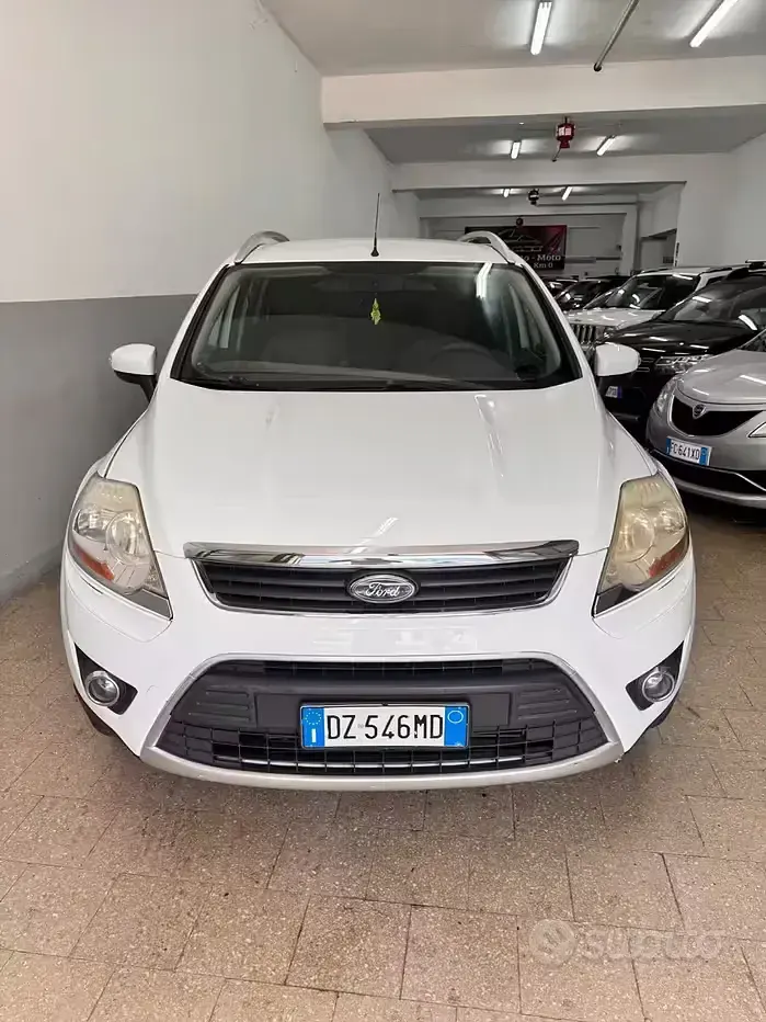 Usata Ford Kuga Titanium 136 CV (100 kW) 2010 Bianco SUV
