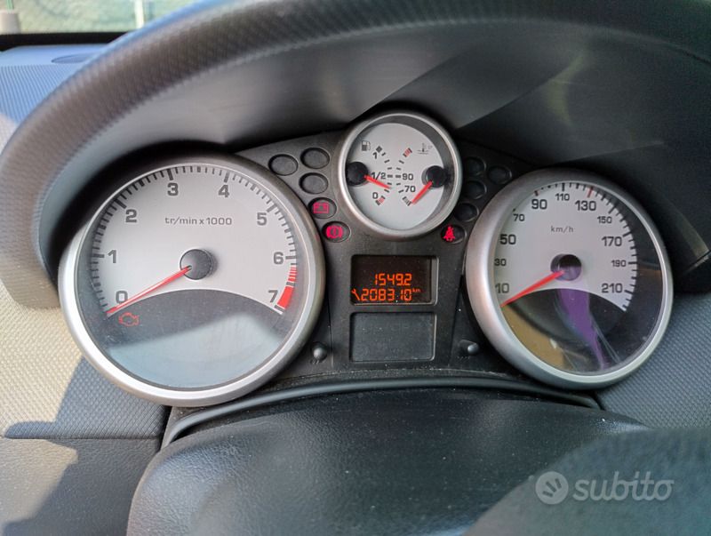 Nero Usata 2010 Peugeot 207 Sport Tre volumi | 3500 € (Cara) - Immagine 1/4