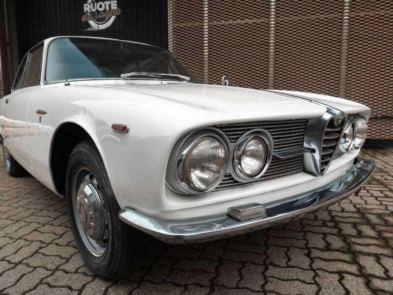 Usato 1961 Alfa Romeo 2000 2.0 Benzin 115 CV (57.700 €)