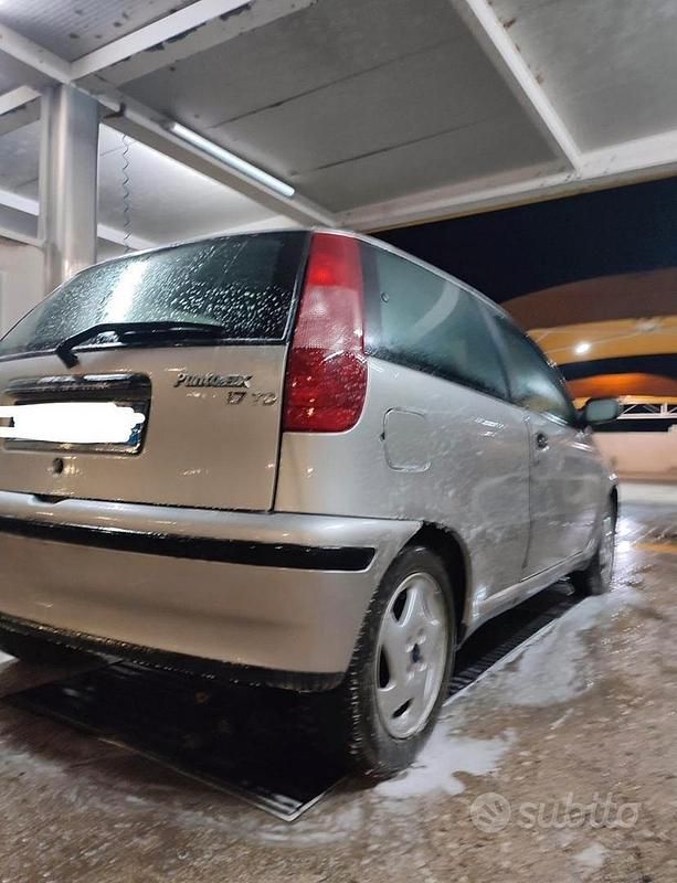 Brugt Fiat Punto 63 HK (46 kW) 1999 Grå Hatchback