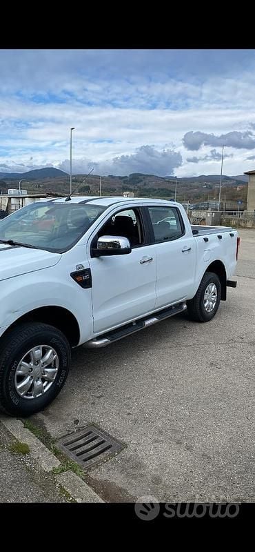 Usata Ford Ranger 150 CV (110 kW) 2014 Bianco Pick-up