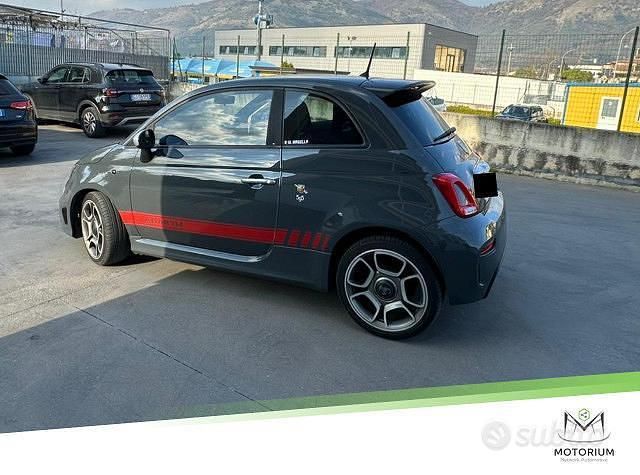 Usata Abarth 595 145 CV (106 kW) 2017 Giallo Utilitaria