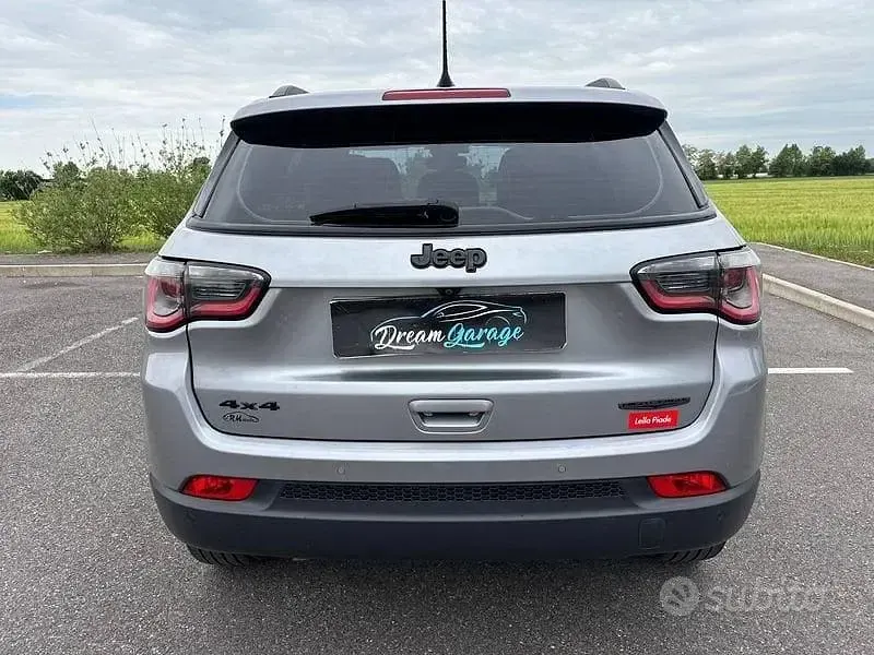 Usata Jeep Compass 140 CV (102 kW) 2019 Grigio SUV