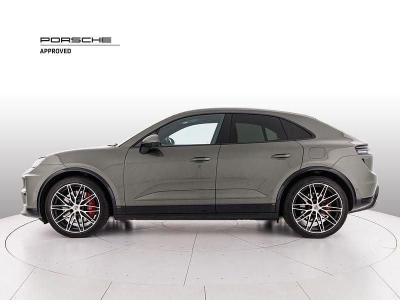 Usata Porsche Macan Turbo 430 kW (585 CV) 2024 Verde SUV