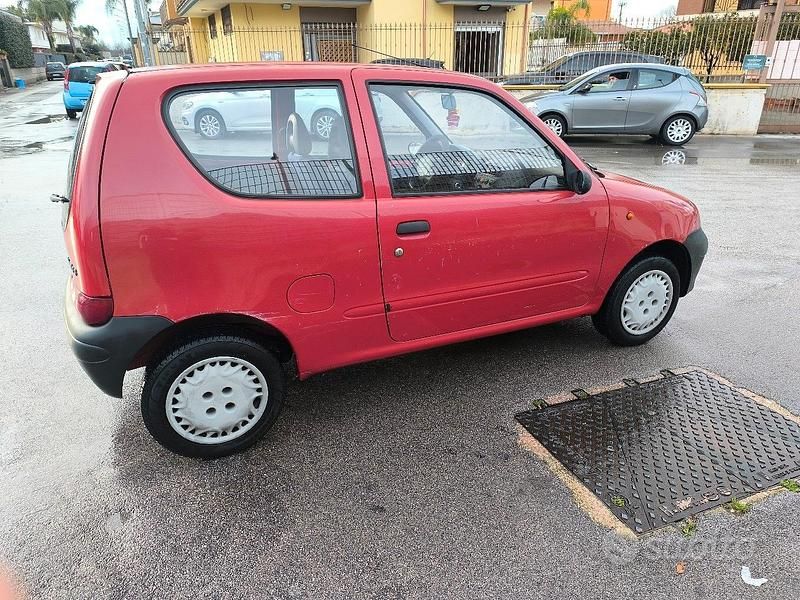Usata Fiat Seicento 2000 Rosso Utilitaria