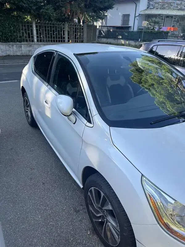Usata DS Automobiles DS4 114 CV (83 kW) 2011 Bianco Utilitaria