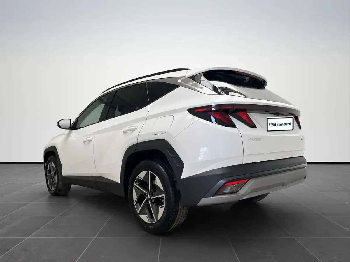 Nuova Hyundai Tucson 136 CV (100 kW) 2026 Atlas white SUV