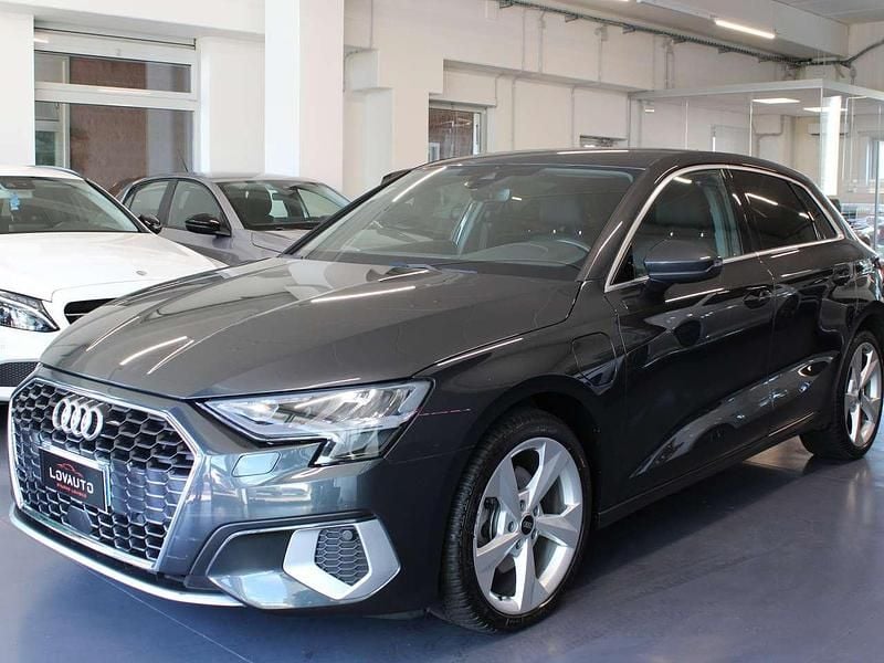 Usata Audi A3 Business 150 CV (110 kW) 2022 Grigio Berlina