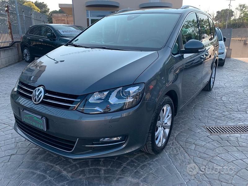 Usata VW Sharan Executive 177 CV (130 kW) 2019 Grigio Monovolume