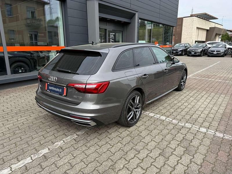 Usata Audi A4 Business 136 CV (100 kW) 2020 Grigio Station wagon