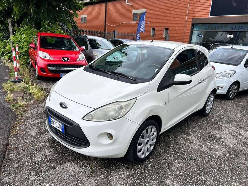 Bianco Usata 2011 Ford Ka Due volumi | 2300 € (Super prezzo) - Immagine 1/4