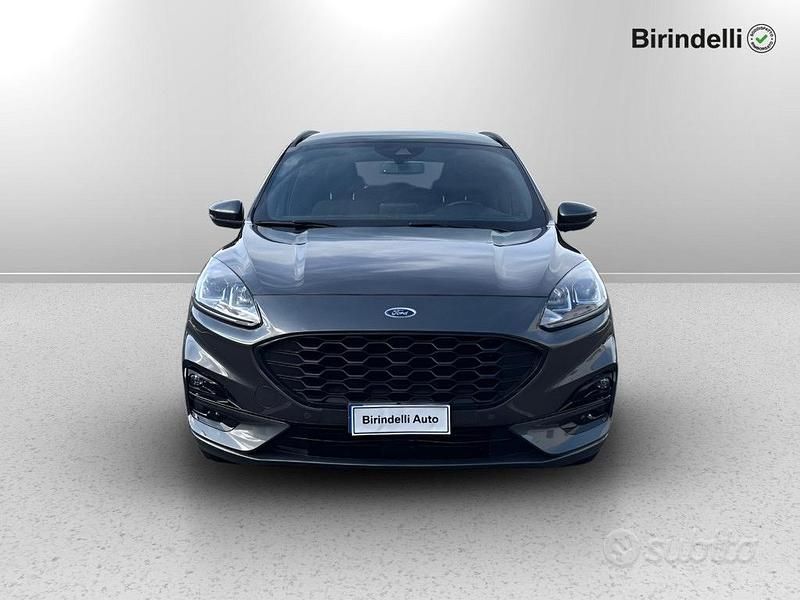 Usata Ford Kuga ST-Line 150 CV (110 kW) 2023 Grigio SUV