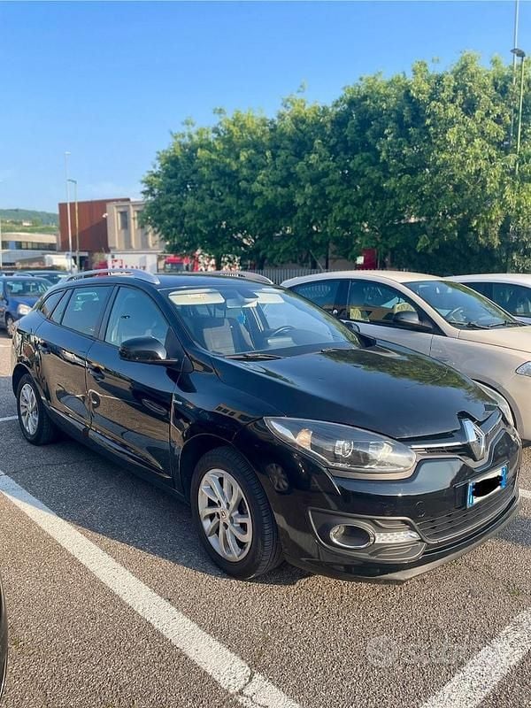 Usata Renault Mégane GrandTour 110 CV (80 kW) 2015 Nero Station wagon